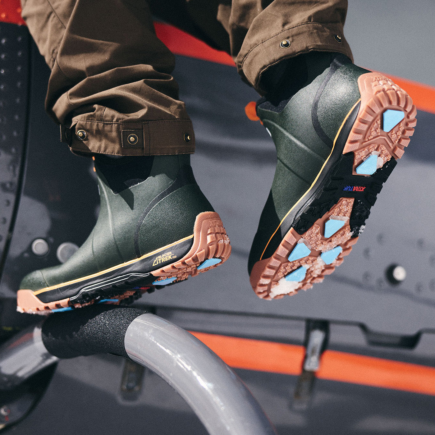 Men's Ice Fleece Lined Ankle Deck Boot