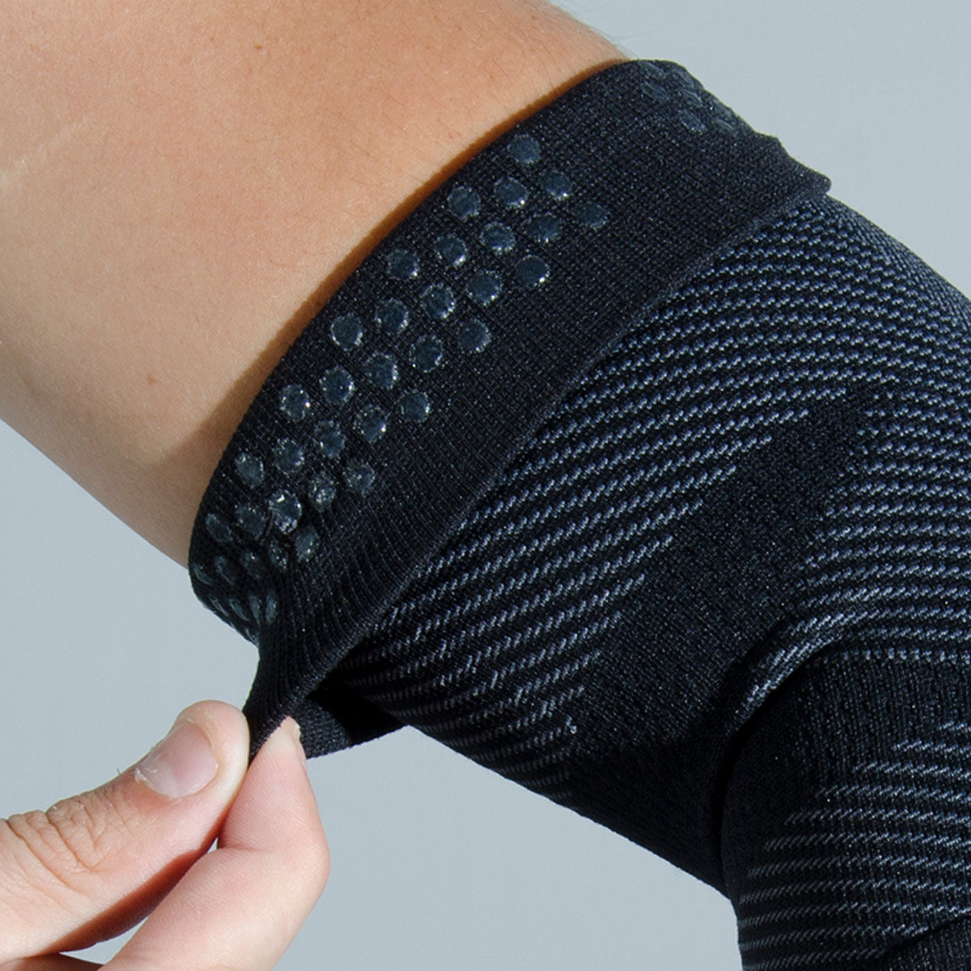 OS1st ES6 Unisex Performance Elbow Bracing Sleeve - profile