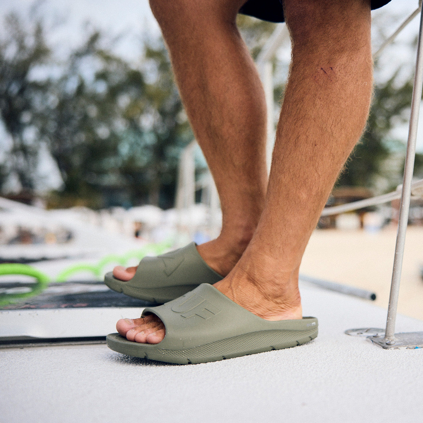 Men's Après Fish Slide